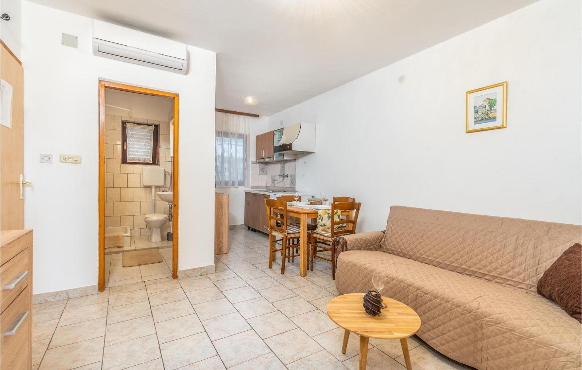 Gorgeous Apartment In Krk With Wifi Krk Town Extérieur photo