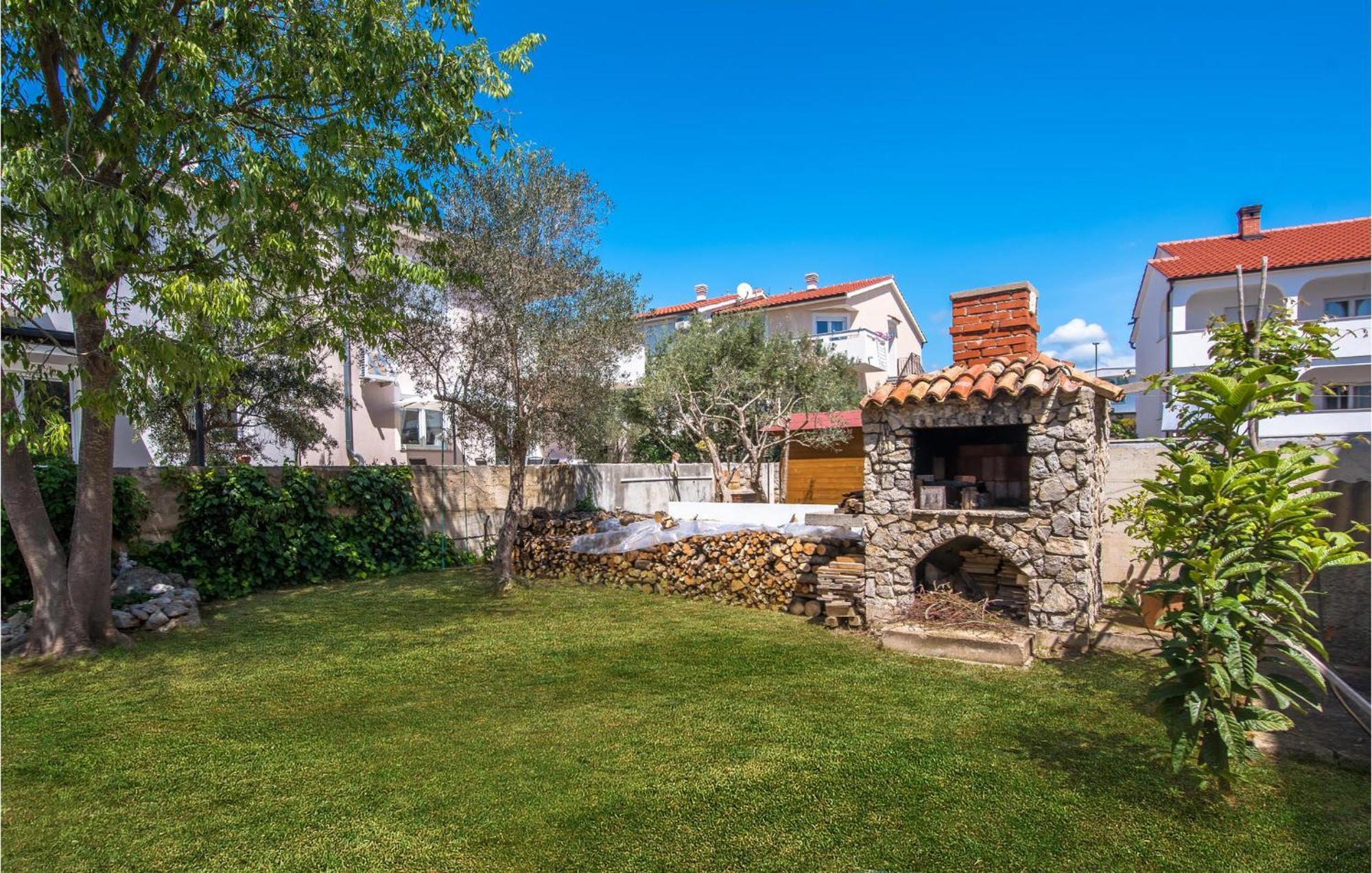 Gorgeous Apartment In Krk With Wifi Krk Town Extérieur photo